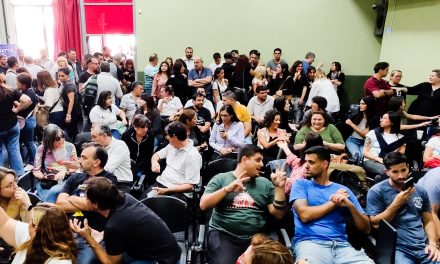 LA ASAMBLEA EXTRAORDINARIA APROBÓ EL PREACUERDO